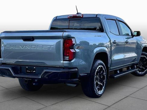 Used 2026 Chevrolet Colorado Z71 w/ Technology Package AWD/4WD image 12