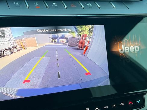 New 2026 Jeep Grand Cherokee L 4WD image 20