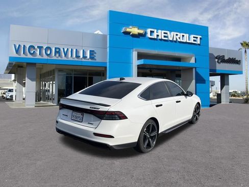 Used 2023 Honda Accord Sport image 5