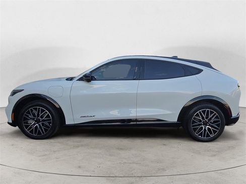 Used 2024 Ford Mustang Mach-E Premium image 2