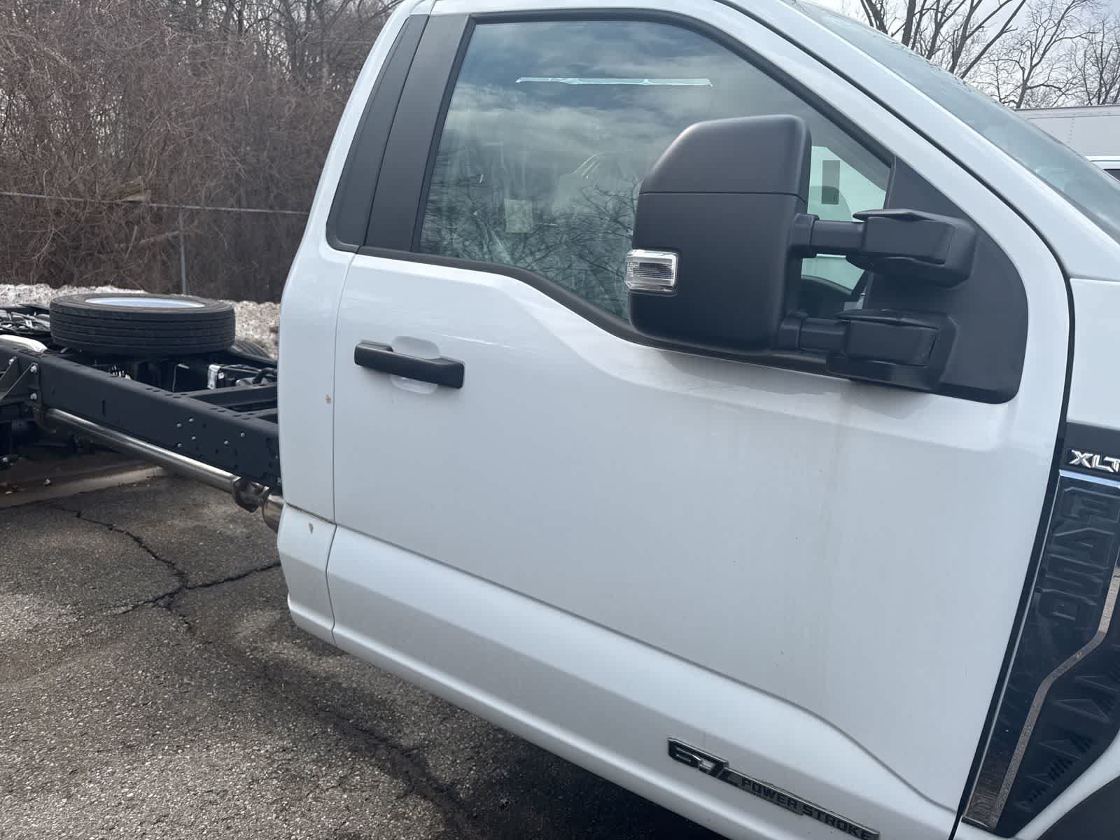 Used 2023 Ford F450 XLT w/ XLT Value Package RWD image 14