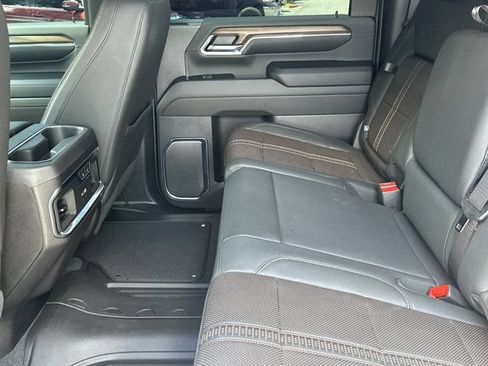 Used 2024 Chevrolet Silverado 2500 High Country w/ High Country Premium Package AWD/4WD image 22