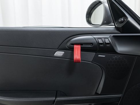 Used 2012 Porsche Cayman R RWD image 17