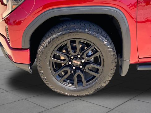 Used 2023 GMC Sierra 1500 Elevation RWD image 11
