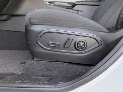 New 2025 Jeep Grand Cherokee Laredo X w/ Luxury Tech Group I image 11