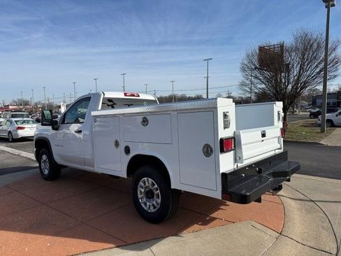 New 2025 Chevrolet Silverado 2500 W/T RWD image 4