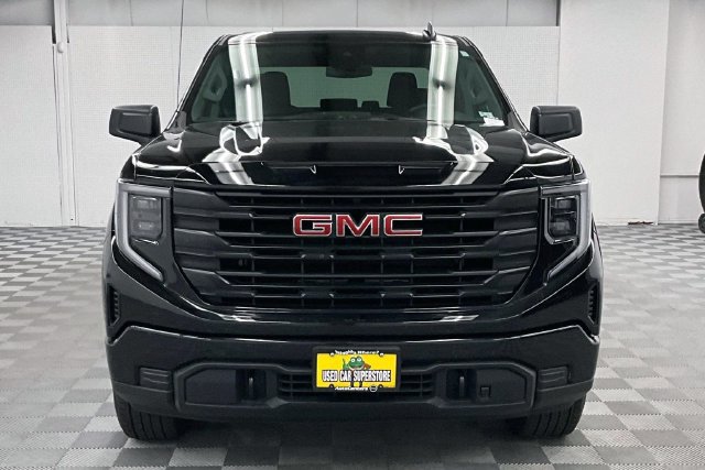 Used 2026 GMC Sierra 1500 Pro w/ Graphite Edition AWD/4WD image 4