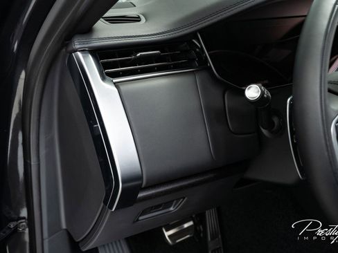 Used 2024 Land Rover Range Rover SV image 28