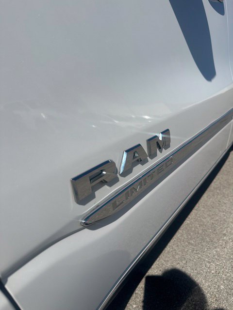 Used 2019 RAM 1500 Limited AWD/4WD image 37