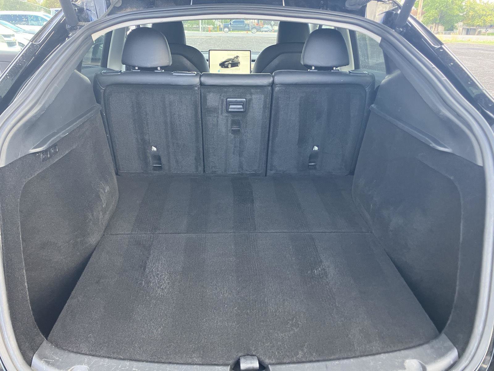 Used 2023 Tesla Model Y Long Range AWD/4WD image 19