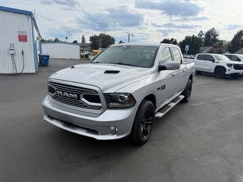 Used 2018 RAM 1500 Sport w/ Convenience Group AWD/4WD image 5