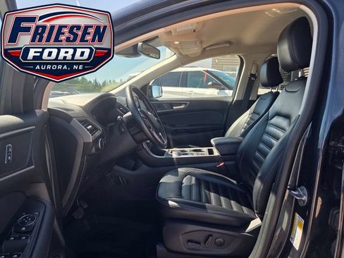 Used 2024 Ford Edge SEL w/ Convenience Package AWD/4WD image 11