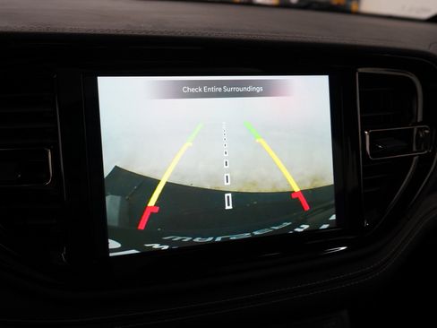 Used 2024 Dodge Durango SRT AWD/4WD image 23