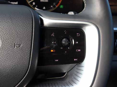 Certified 2025 INFINITI QX80 Luxe image 45