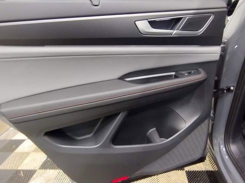 New 2025 Volkswagen Atlas Peak Edition SE image 27