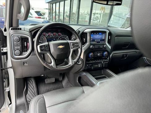 Used 2021 Chevrolet Silverado 1500 LTZ image 9