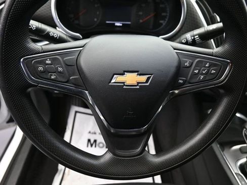 Used 2021 Chevrolet Malibu LT image 37