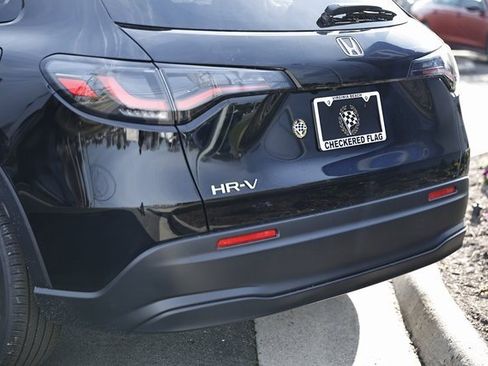 New 2026 Honda HR-V LX image 11