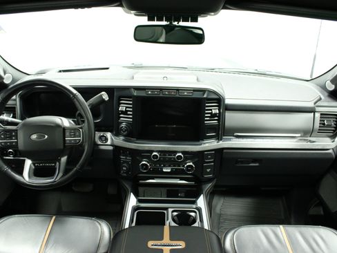 Used 2024 Ford F250 Platinum image 22