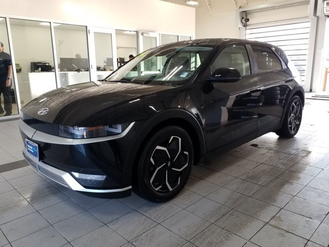 Certified 2024 Hyundai Ioniq 5 SEL RWD image 2