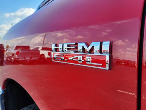 Used 2019 RAM 2500 Big Horn AWD/4WD image 11
