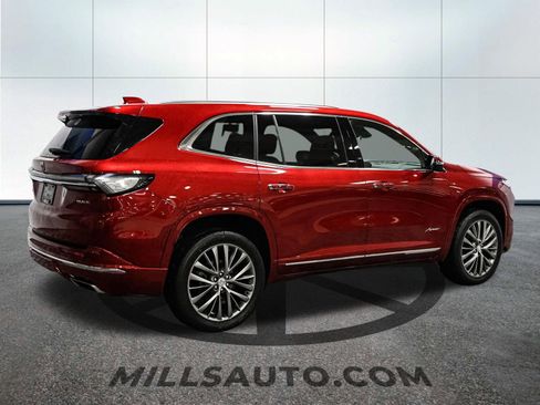 Used 2025 Buick Enclave Avenir w/ Trailering Package, 5000 lbs. AWD/4WD image 8