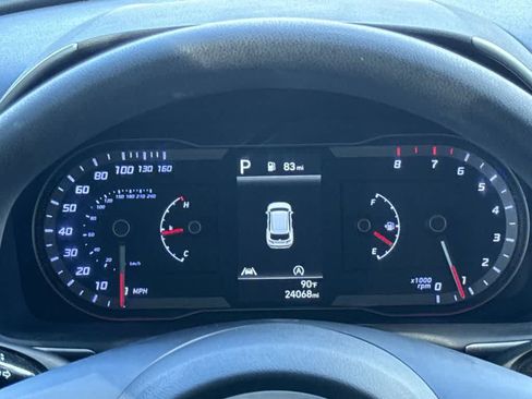 Used 2024 Hyundai Tucson SE FWD image 16