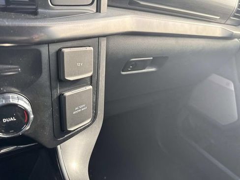 Certified 2024 Ford F150 Lariat image 31