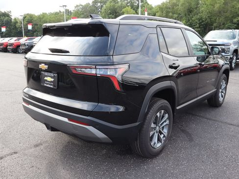 New 2027 Chevrolet Equinox LT w/ Convenience Package II FWD image 32