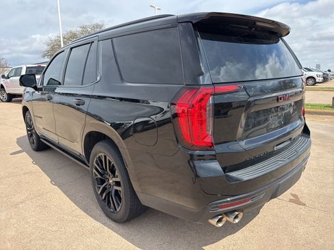 Used 2021 GMC Yukon Denali w/ Denali Ultimate Package image 5