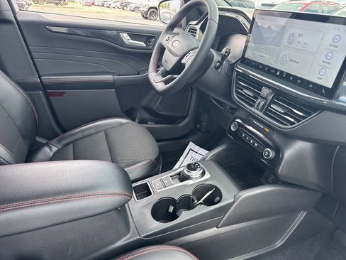 Certified 2023 Ford Escape ST-Line w/ Tech Pack #1 image 15