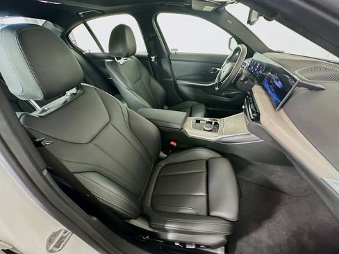 Used 2025 BMW 330i xDrive Sedan image 31