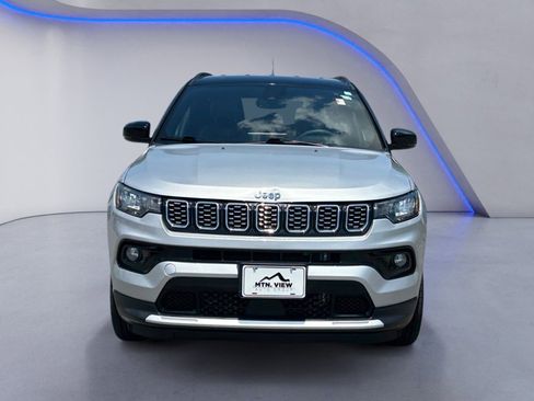 Used 2025 Jeep Compass Limited AWD/4WD image 8