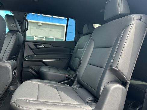 New 2026 Chevrolet Traverse LT w/ Driver Confidence Package image 12