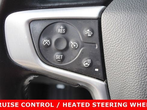 Used 2021 GMC Terrain SLT image 17