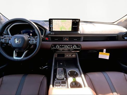 New 2026 Honda Pilot Touring S image 10