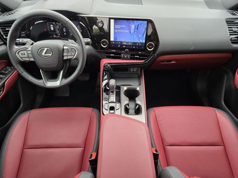 Used 2024 Lexus NX 250 FWD w/ Towing Package (2000 Lbs) image 26