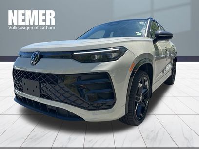 New 2026 Volkswagen Tiguan SE R-Line