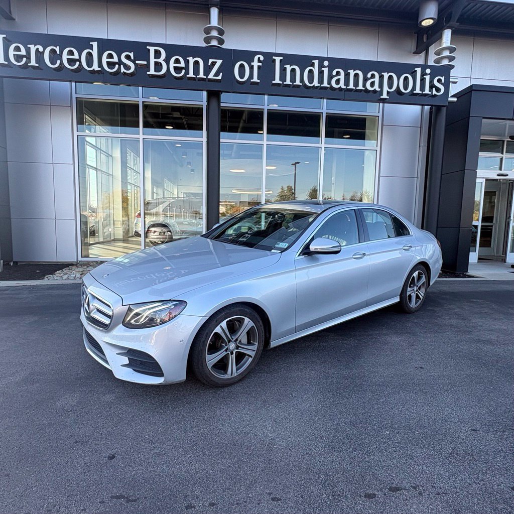 Used 2017 Mercedes-Benz E 300 4MATIC image 1