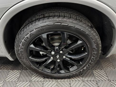 Used 2020 Dodge Durango SXT image 18