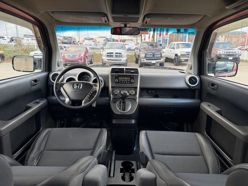 Used 2004 Honda Element EX image 6