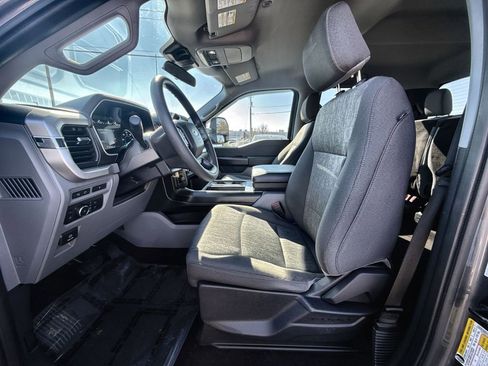 Used 2022 Ford F150 XL w/ Trailer Tow Package image 11
