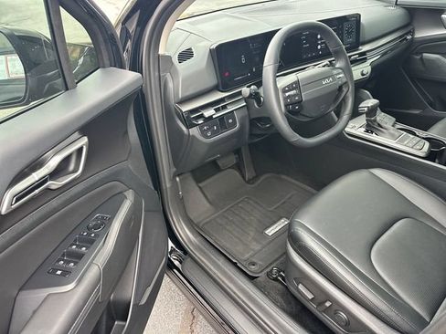 Used 2026 Kia Sportage EX w/ EX Panorama Roof Package FWD image 9