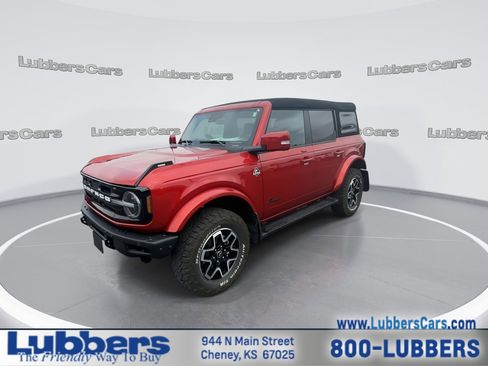 Used 2023 Ford Bronco Outer Banks AWD/4WD image 4