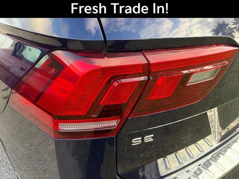 Used 2023 Volkswagen Tiguan SE image 11