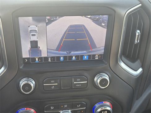 Used 2022 GMC Sierra 1500 AT4 w/ Technology Package image 21