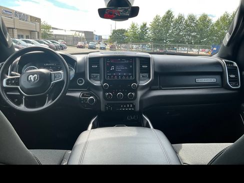 Used 2021 RAM 1500 Big Horn AWD/4WD image 4