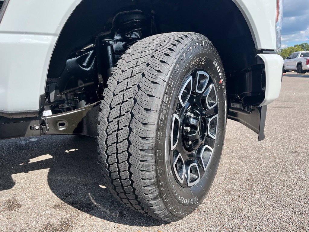 New 2026 Ford F250 Platinum AWD/4WD image 8
