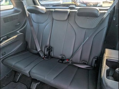Used 2024 Hyundai Palisade Calligraphy FWD image 11