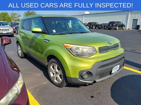 Used 2017 Kia Soul FWD image 1